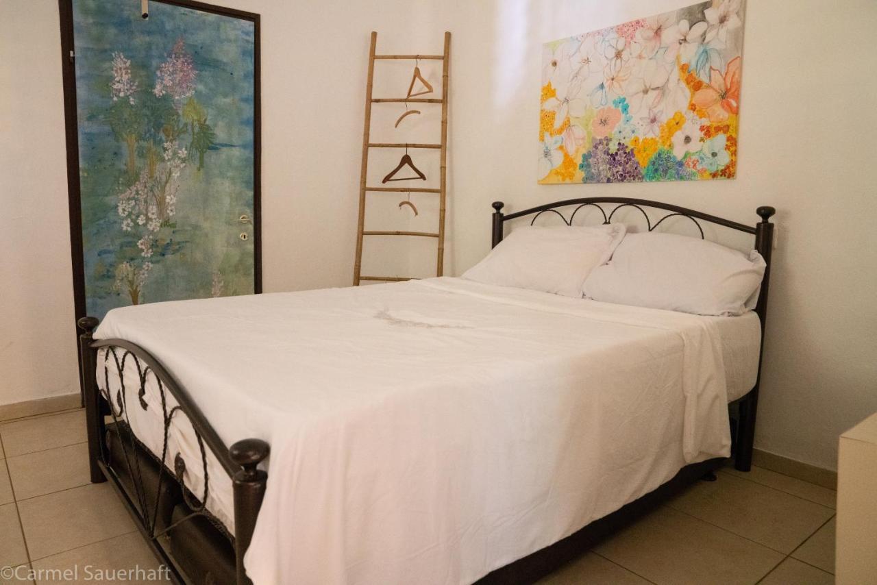 Beit Shapira Guest House Kefar Shammay Exterior foto